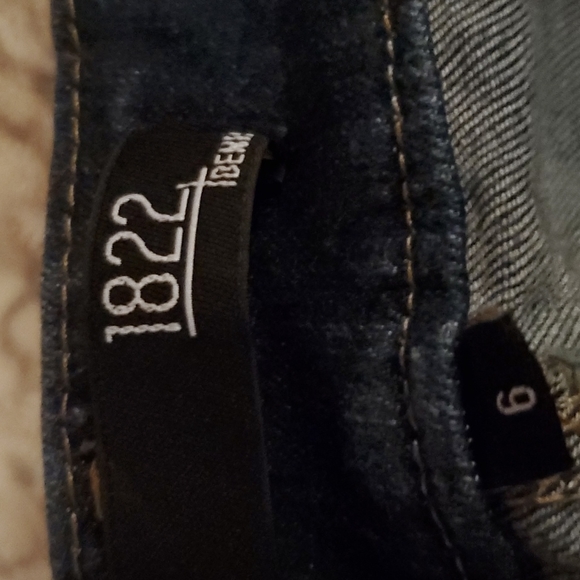 Woman's Capri size 6 - Picture 2 of 2